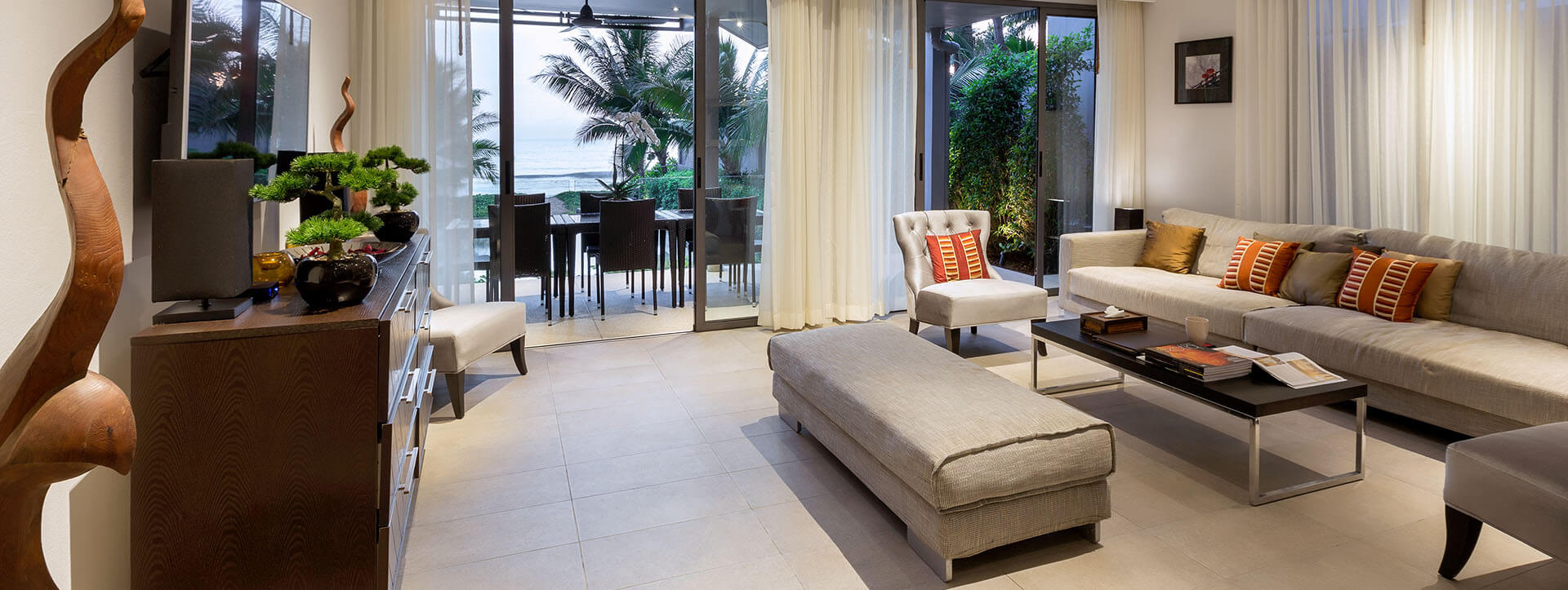 Infinity Blue Phuket - Living area with tv